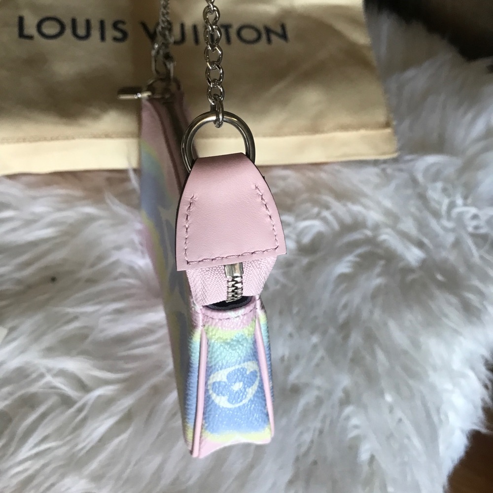 SOLD😌Louis Vuitton Mini pochette pastel chain bag - Picture 4 of 8